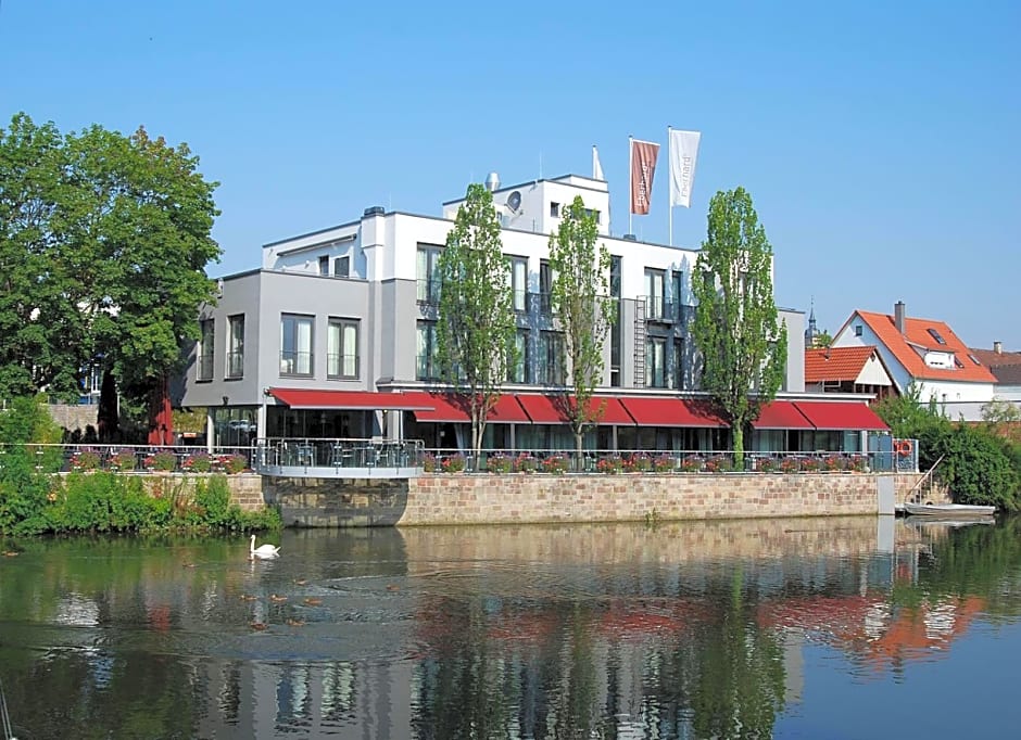 Hotel Eberhards am Wasser