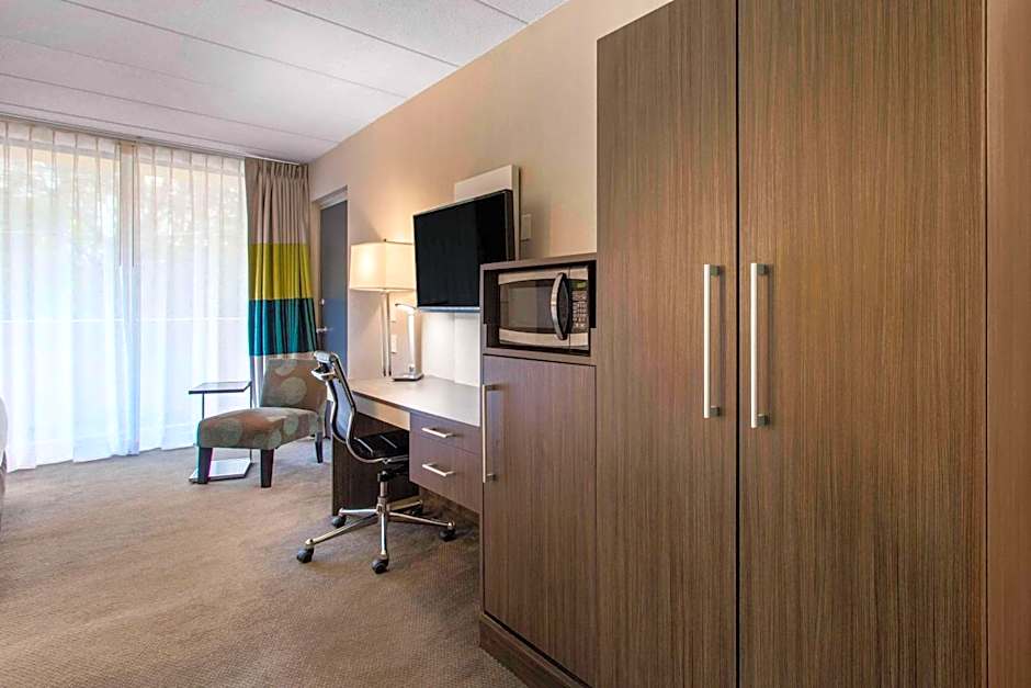 Quality Inn West Springfield