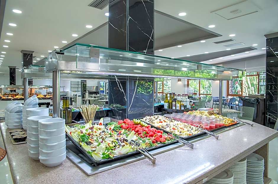 Hotel Benidorm East by Pierre & Vacances