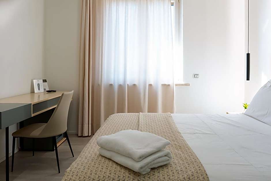 Plana Hotel