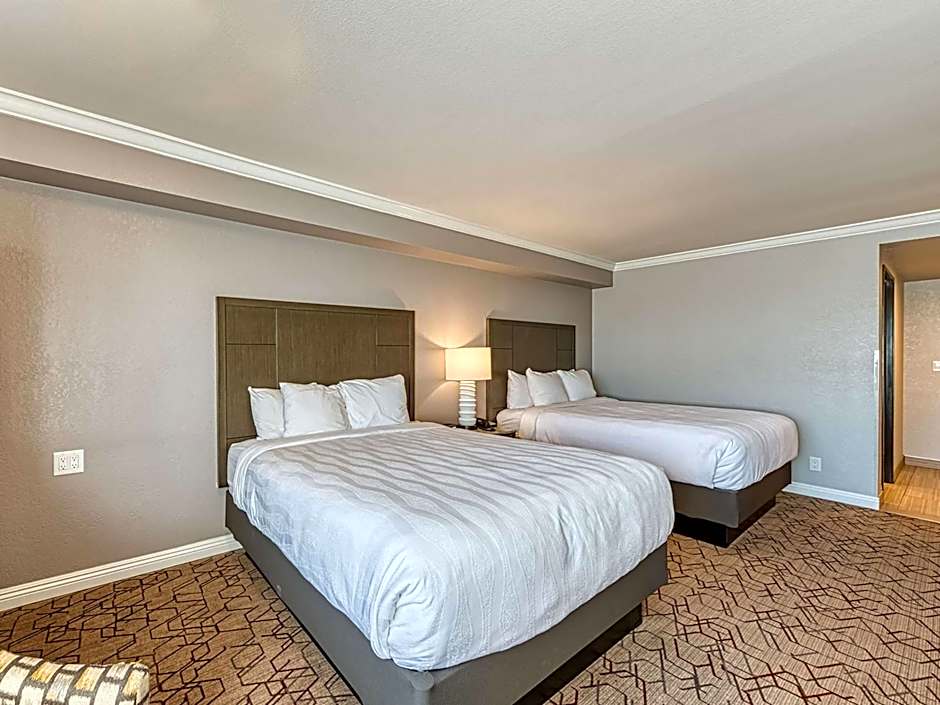 Amanzi Hotel, Ascend Hotel Collection