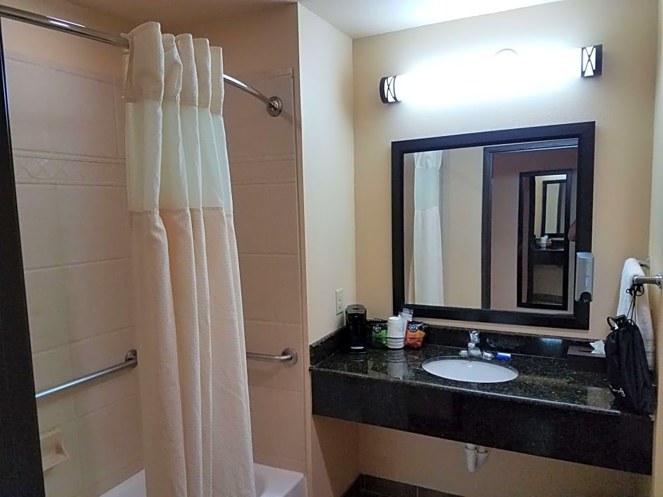 Best Western Plus Goliad Inn & Suites