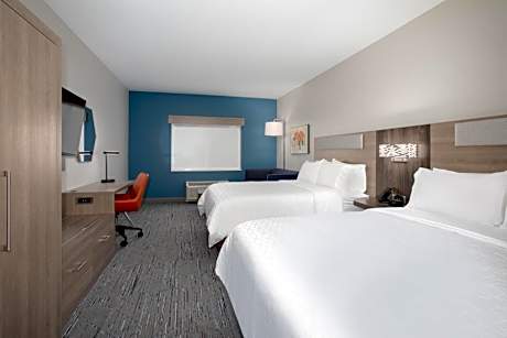 Standard Room with Two Queen Beds