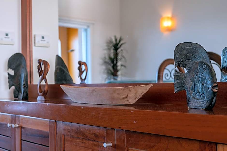 Shama Apartment beach front