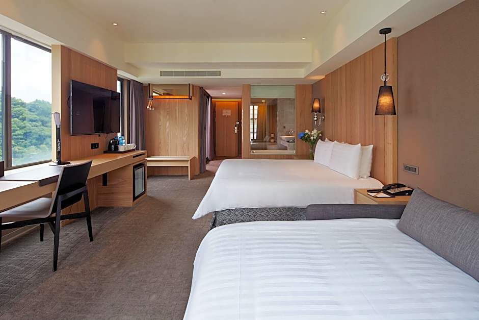 CHECK inn SELECT Taipei NeiHu