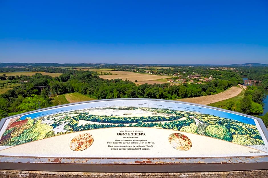 B&B du Couvent, vue château