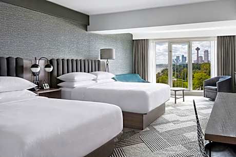 Niagara Parks View Guest room, Queen