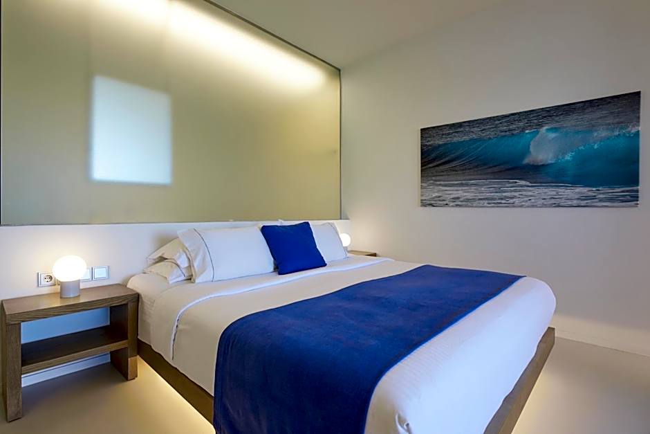 Photo 1 of 3 of Infinity Suite, Plunge Pool, View