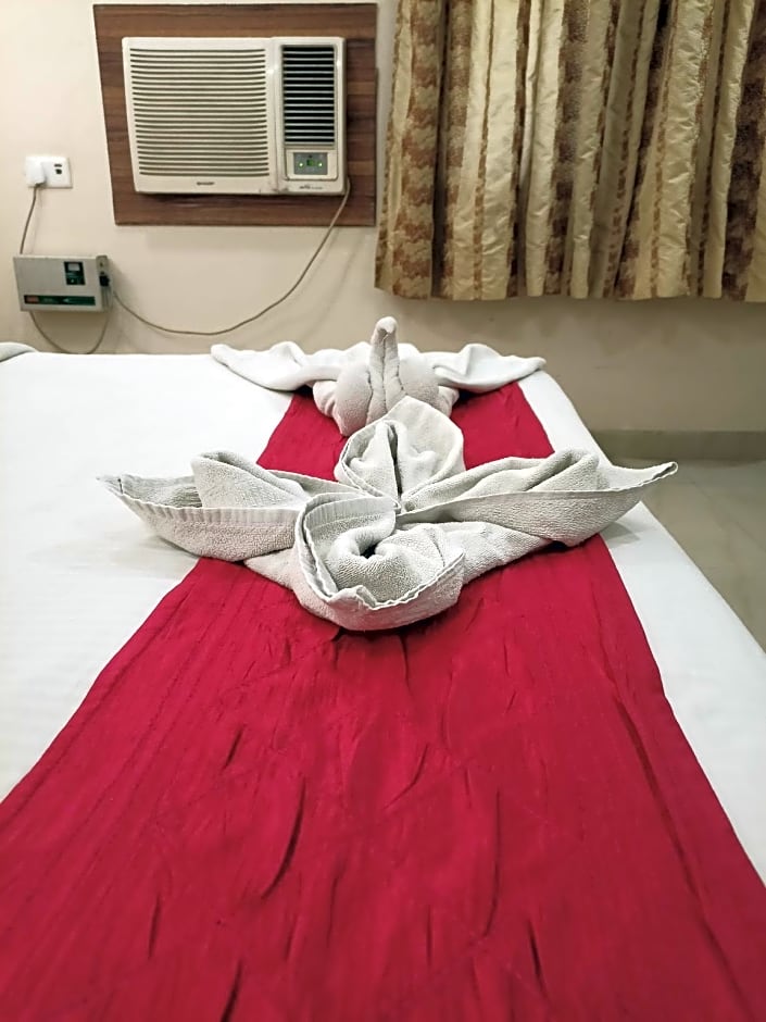 Di Di Hotel Alambagh
