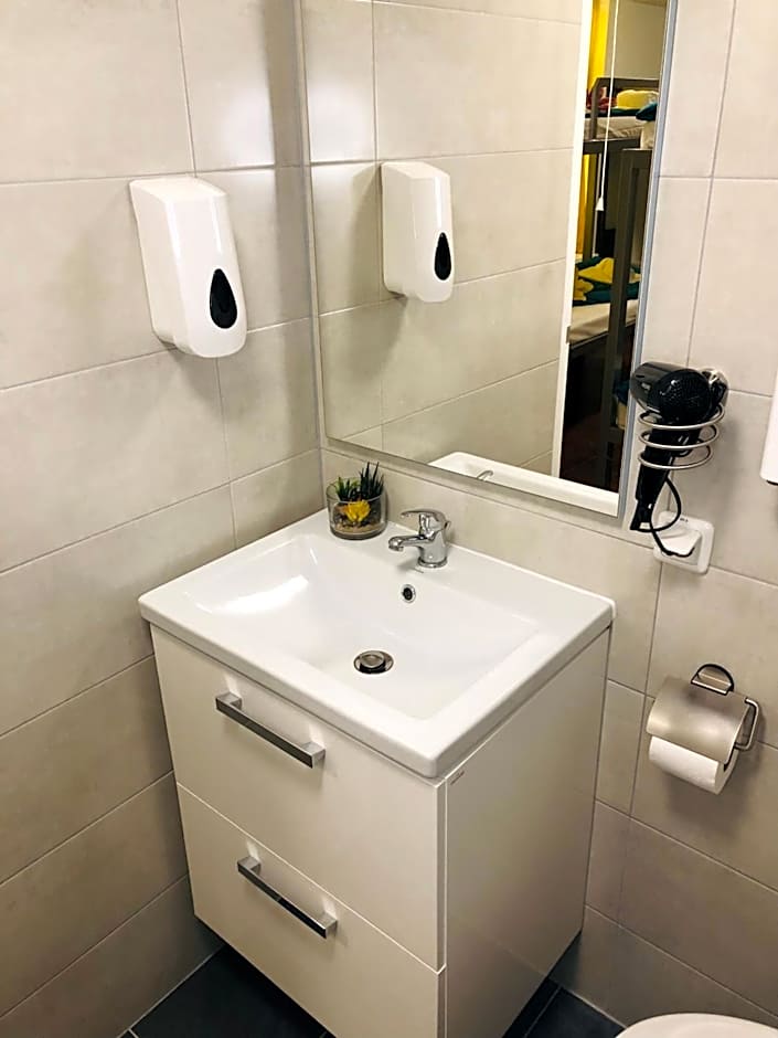 Room Mate Hostel Amsterdam Zaandam