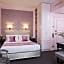Hotel Saint Petersbourg Opera