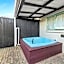 Birchwood Spa Motel