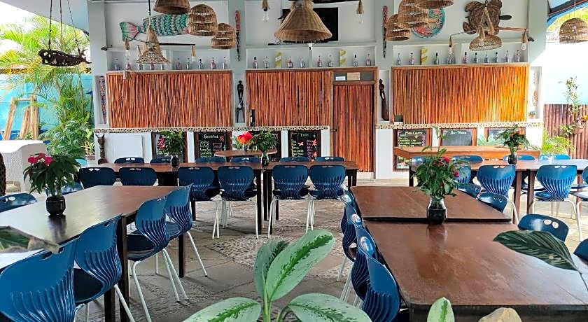 Ferellee Beachfront Inn