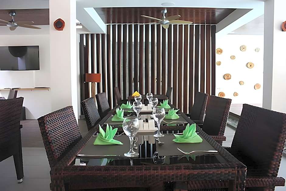 Aquzz Hotel & Spa Maafushi Maldives