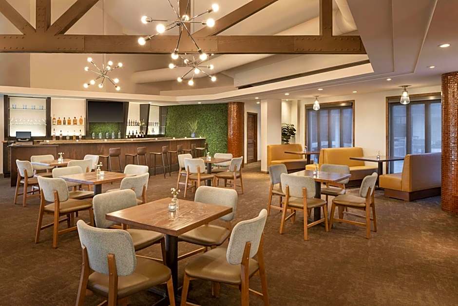 Delta Hotels by Marriott Phoenix Mesa