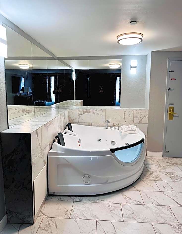 Baymont by Wyndham Addison