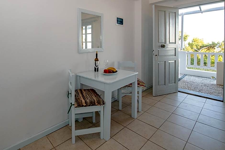 Karpathios Studios Pefkos