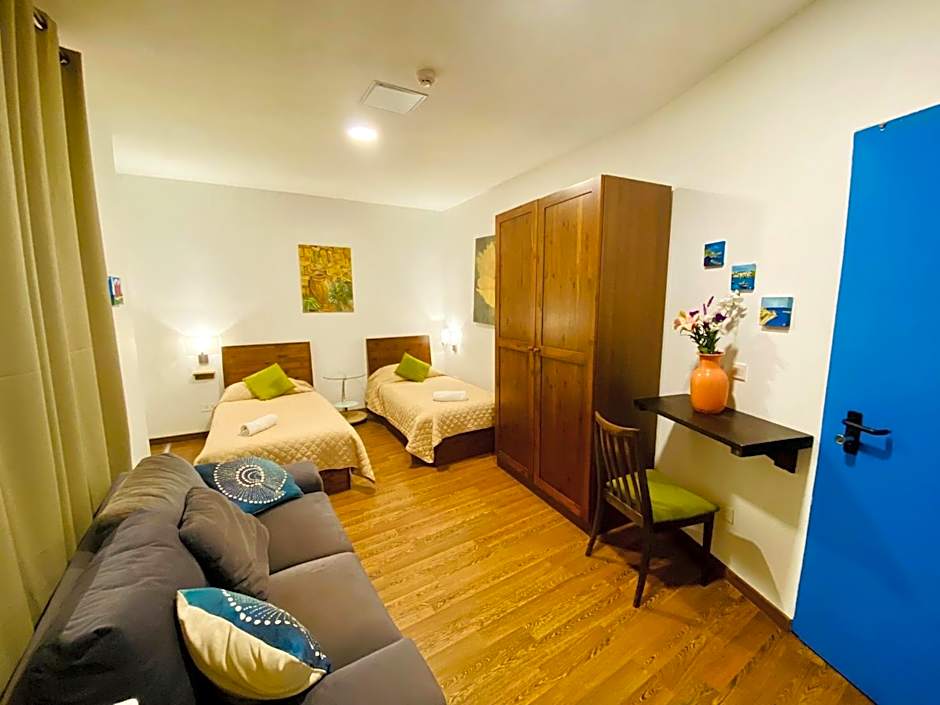 Marco Polo Party Hostel