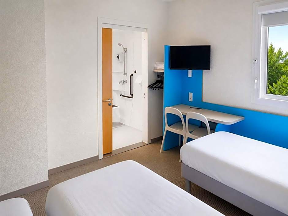 First Inn Hotel Paris Sud Les Ulis