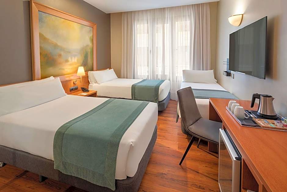 Catalonia Excelsior Hotel