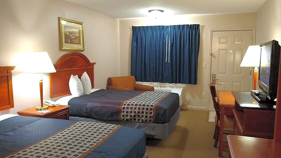 Carom Inn a Travelodge by Wyndham Denham Springs-Baton Rouge