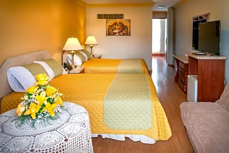 Superior Queen Room with Two Queen Beds