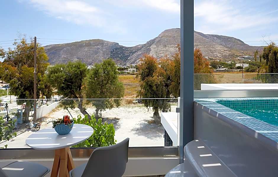Amara Suites Santorini