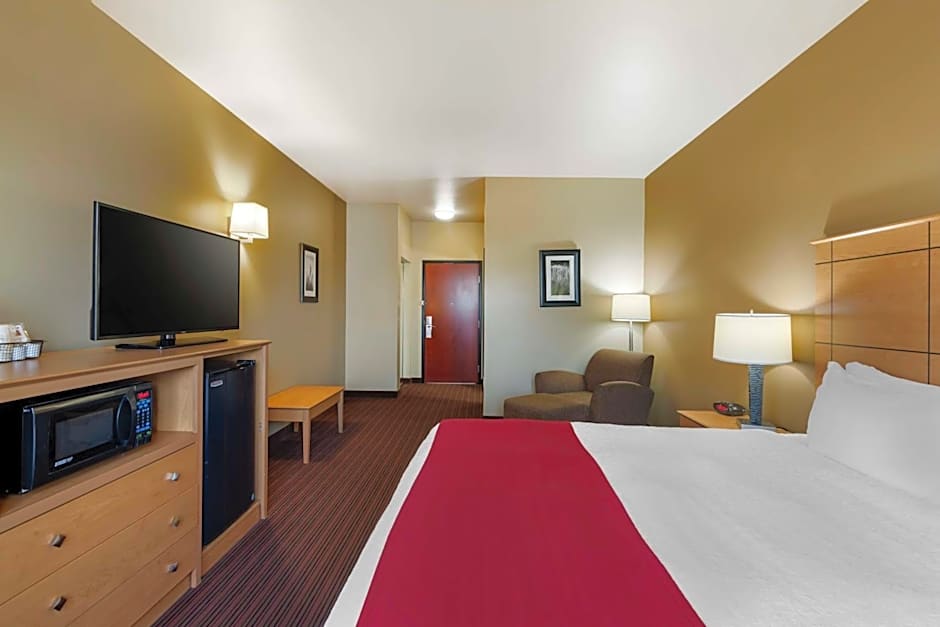Best Western Golden Prairie Inn And Suites