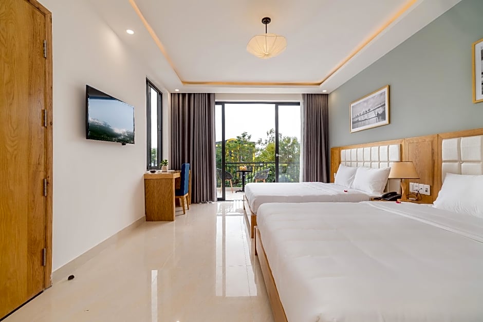 Babylon Hoi An Central Villa