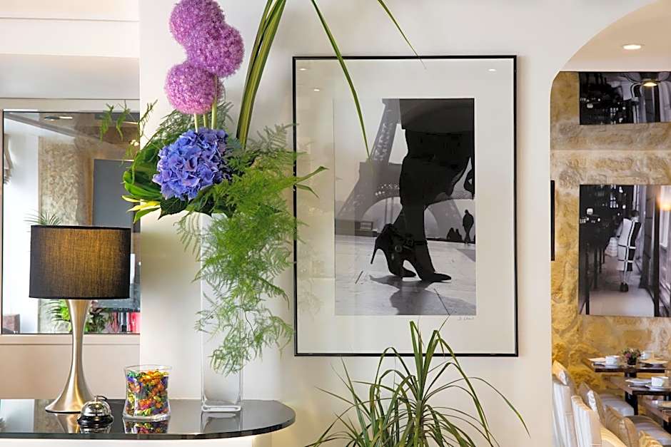 Lion d'Or Paris Hotel