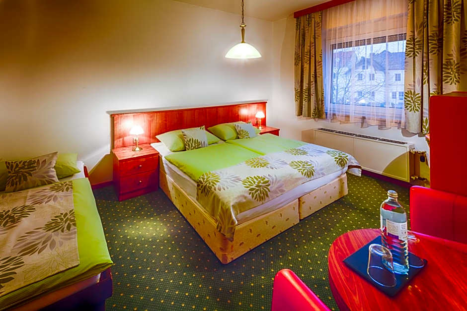 Turmhof Breitenbrunn