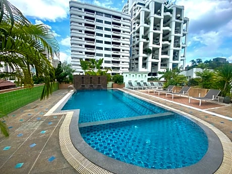 Woraburi Sukhumvit Hotel