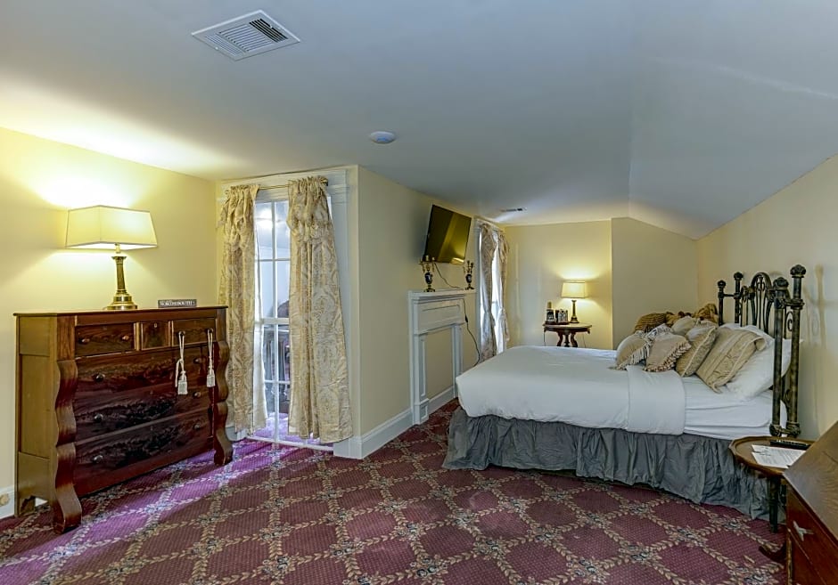 The Inn at Cedar Grove
