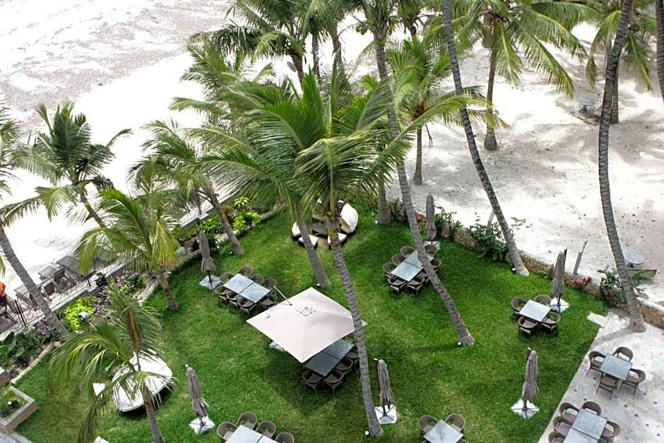 Cowrie Shell Beach Apartments Official