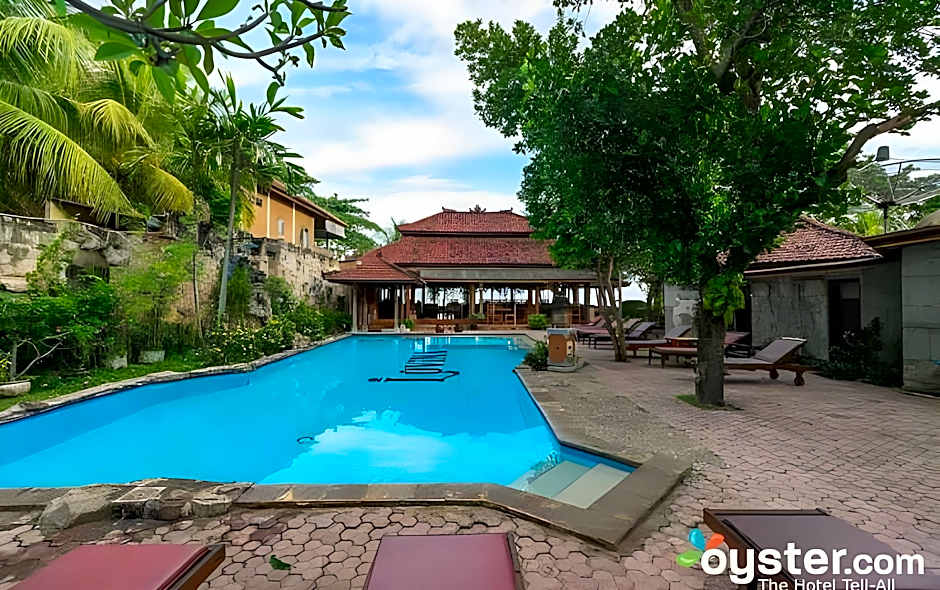 Lovina Beach Hotel