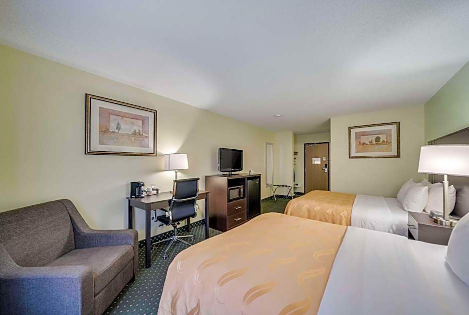Quality Inn & Suites South