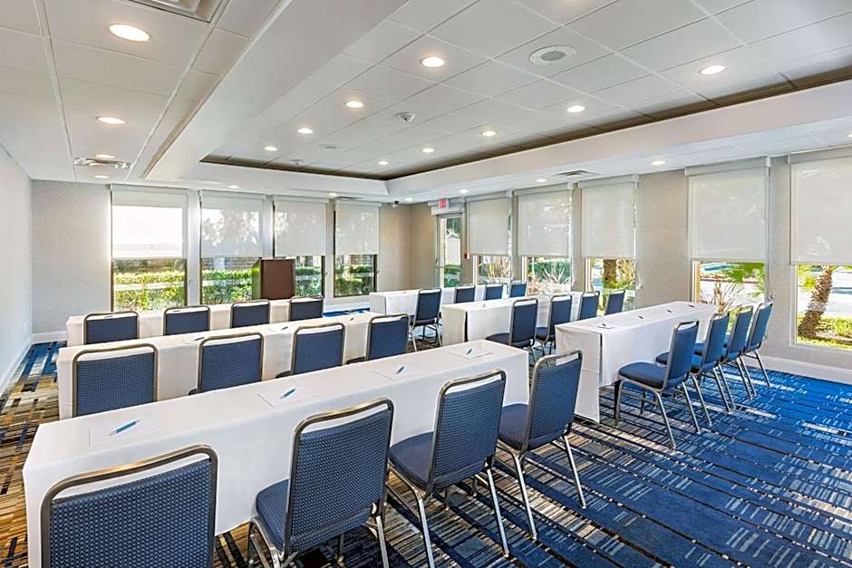 Four Points by Sheraton Los Angeles Westside