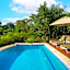 Kingfisher Creek Safari Lodge