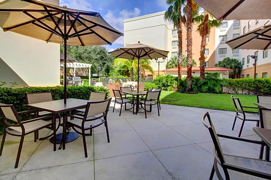 Homewood Suites By Hilton West Palm Beach