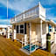 Harborside Motel & Marina