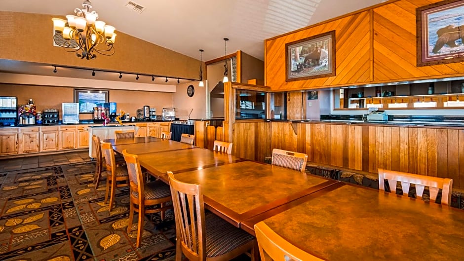 Best Western Bidarka Inn