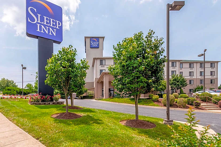 Sleep Inn & Suites Harrisonburg near University