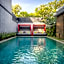 Seminyak Icon - by Karaniya Experience