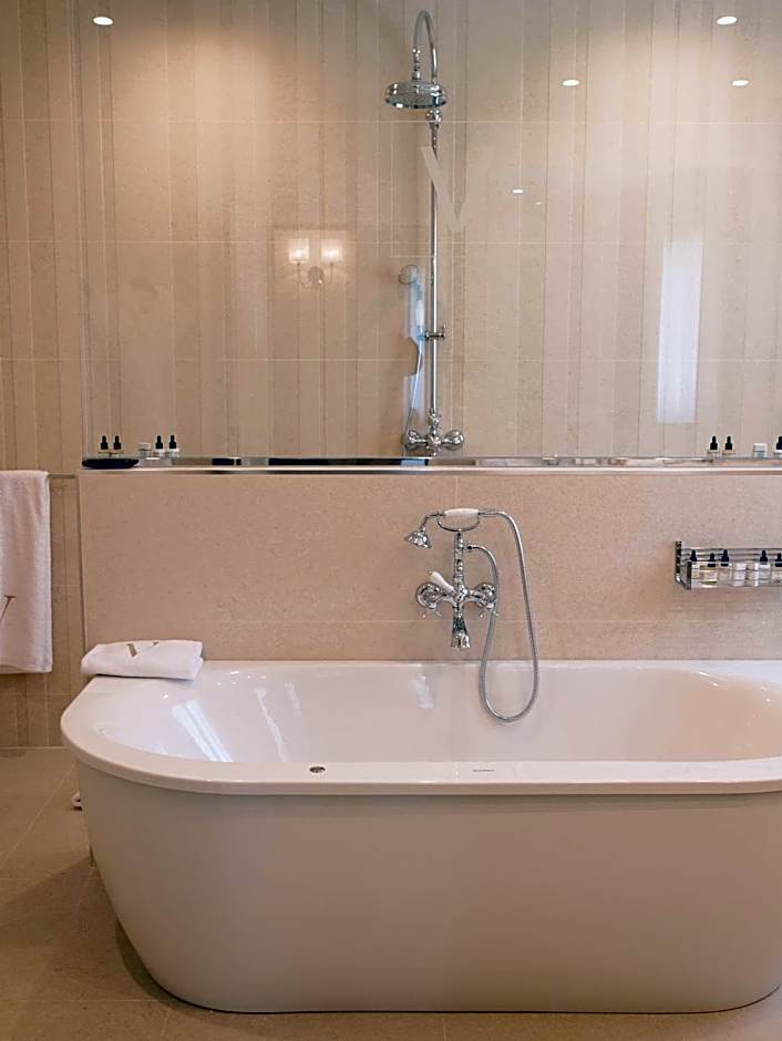 Le Vallon de Valrugues & Spa