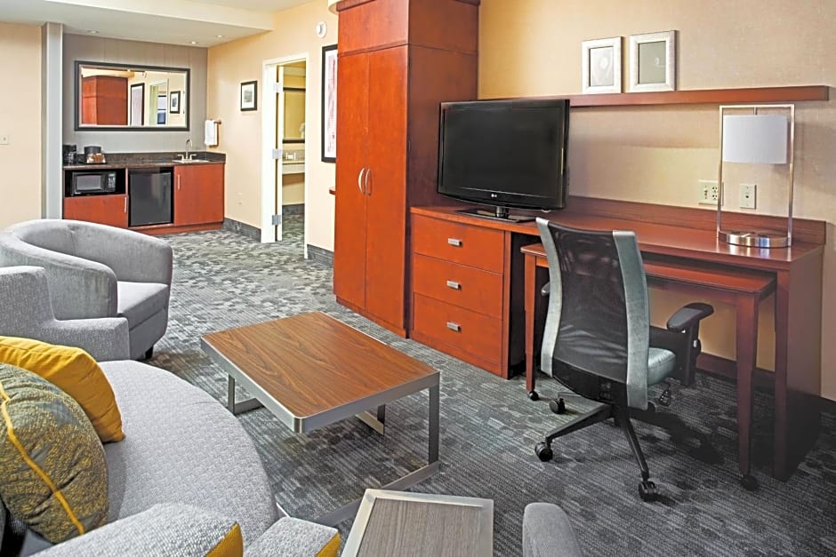 Courtyard by Marriott Aberdeen At Ripken Stadium