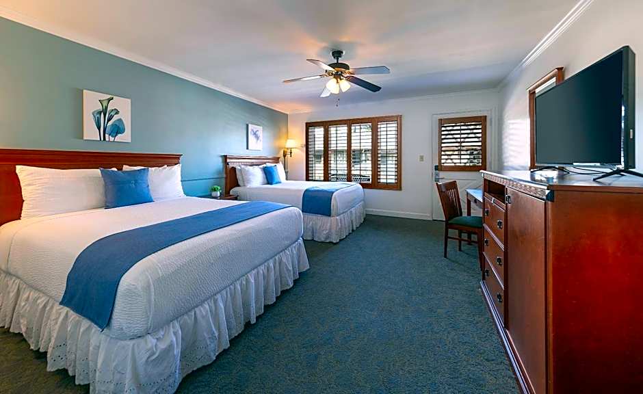 Brisas Del Mar Inn at the Beach