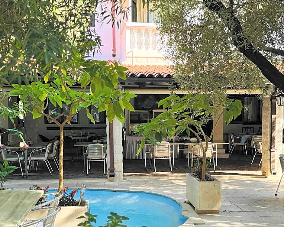 Hotel Sanja former Oliva