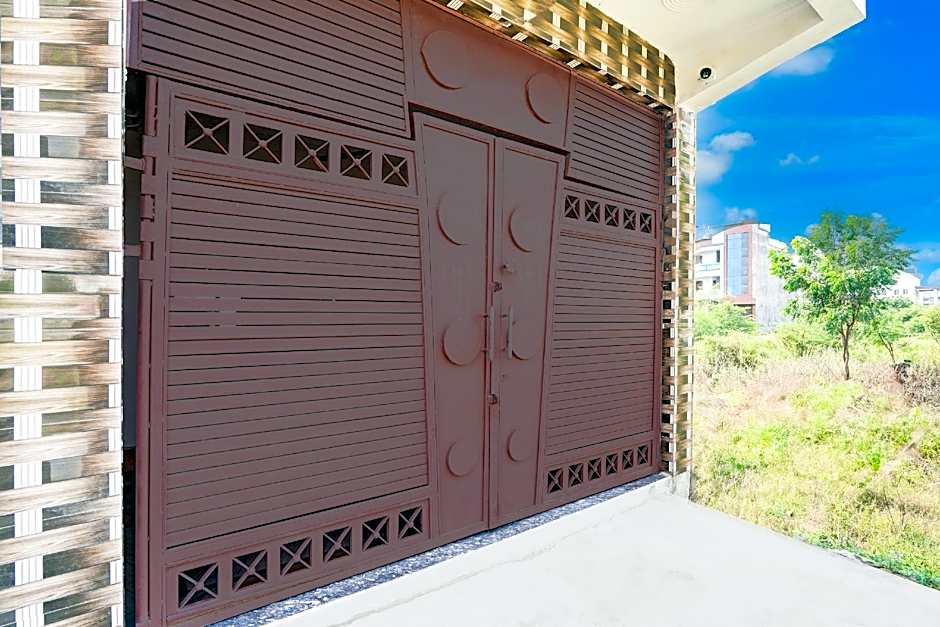 Hotel O N. K hotel and restaurant