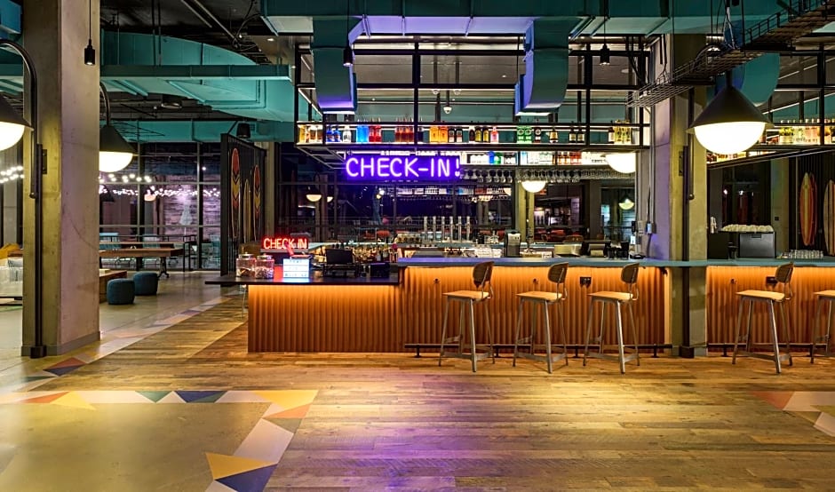 Moxy Virginia Beach Oceanfront