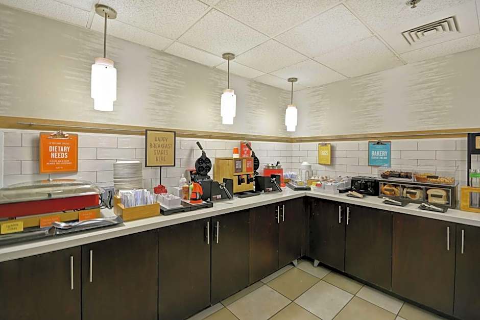 Hampton Inn By Hilton Detroit/Madison Heights/South Troy